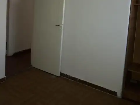Oportunidad! Departamento 45m2 frente al metrotranvía-BºCovi