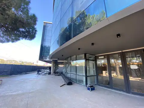 Oficina en Alquiler en Martinez, USD 21.550