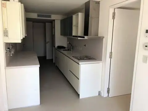 Departamento 4 ambientes con 3 baños