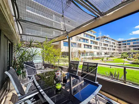Departamento en venta en condo refineria 2 dormitorios con patio terraza cochera