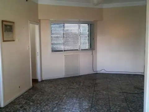 Departamento en Alquiler en Monserrat, $ 800.000