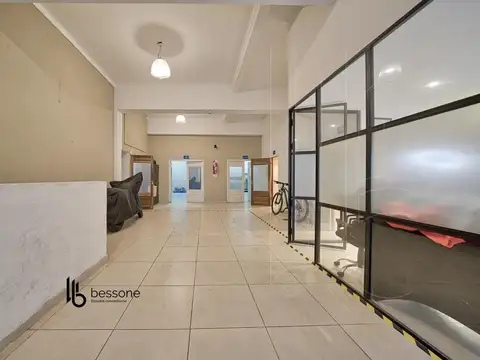 Local Comercial Reciclado a Nuevo – Luro y Marconi – 165 m² con sótano - Terminal Nueva