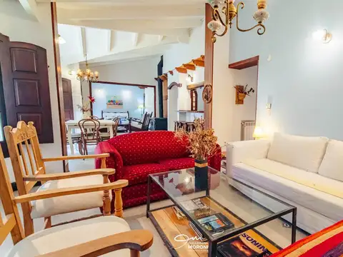 Casa 4 ambientes con 4 baños