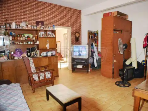 Casa en Venta en Villa Luzuriaga, USD 190.000