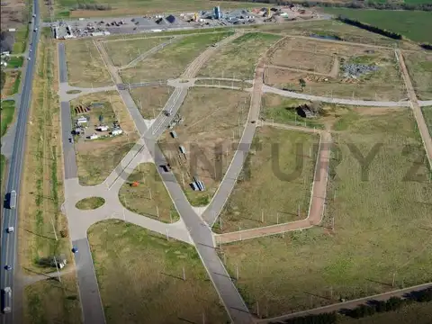 Terreno en Venta 27  mts Fondo