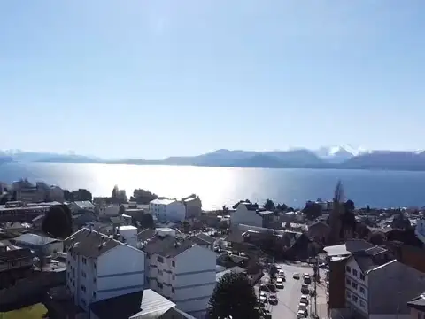 Excelente lote para desarrollo VISTA PLENA AL LAGO