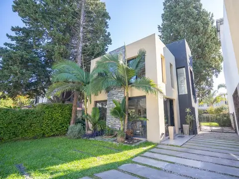 VENTA CASA CONDOMINIO CERRADO PARQUE LELOIR