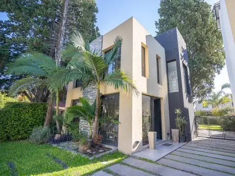 VENTA CASA CONDOMINIO CERRADO PARQUE LELOIR
