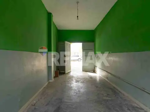 Casa 8 ambientes con 4 baños