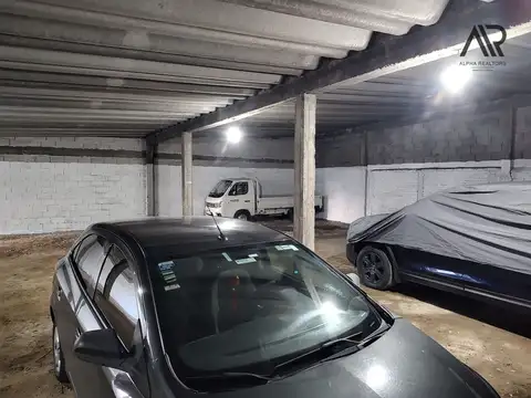Garage en alquiler ubicado en Malvin Norte