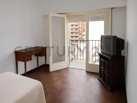 Saavedra 600, Piso 6