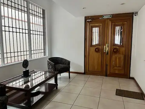 VENTA DE SEMIPISO 3 DORM CON COCHERA CIUDAD MZA