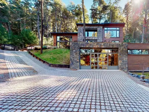 Casa en Alquiler de 4 dormitorios