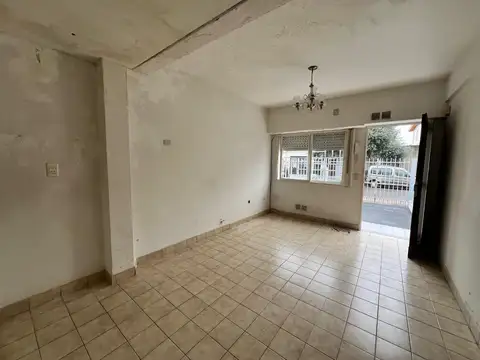 departamento dos ambientes con cochera en VENTA MORON