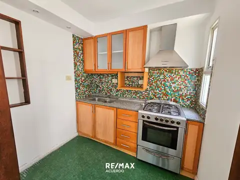 VENTA DE DPTO 2 DORM CON COCHERA SAN NICOLAS