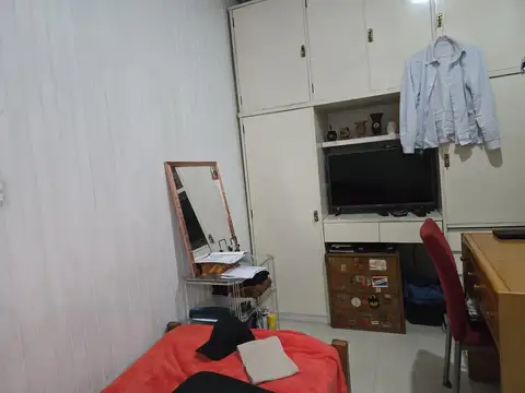 Depto Tipo Casa en Venta 60 años