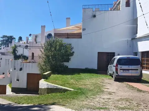 DEPTO DE 2 DORMITORIOS Y TERRAZA VILLA DEL LAGO