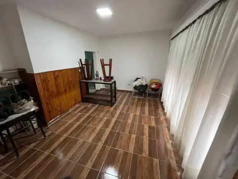 Depto Tipo Casa en Alquiler de 2 dormitorios