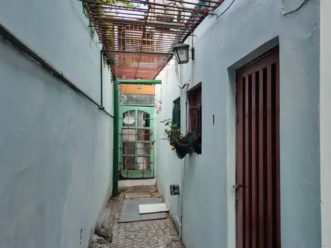 Venta Lote en Villa Ortuzar de 8.66 x 43 metros