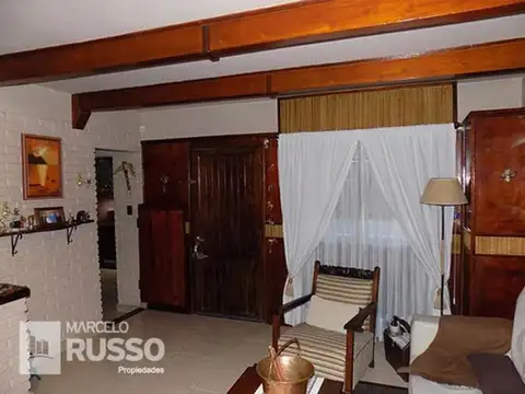 Excelente Chalet 5 Amb. C/ Quincho