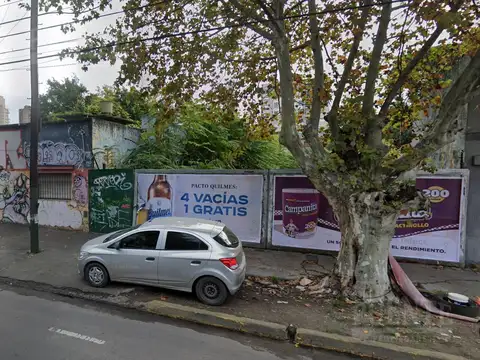 Almirante Brown 2185