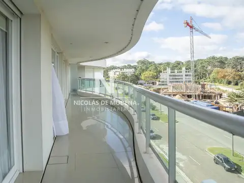 Departamento en Venta de 5 ambientes