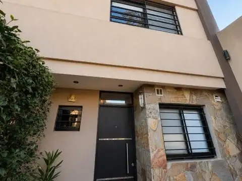 Venta, Triplex 5 ambientes.