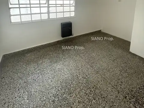 Depto Tipo Casa en Alquiler 38 años