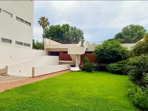 AV.LIBERTADOR 200 - OLIVOS AL RIO