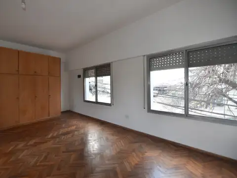 Casa en Planta alta - Avellaneda al 1000 (bis)