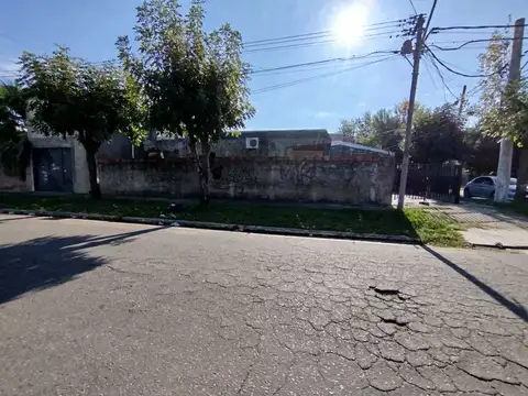 Casa en Venta en Moron, USD 59.900