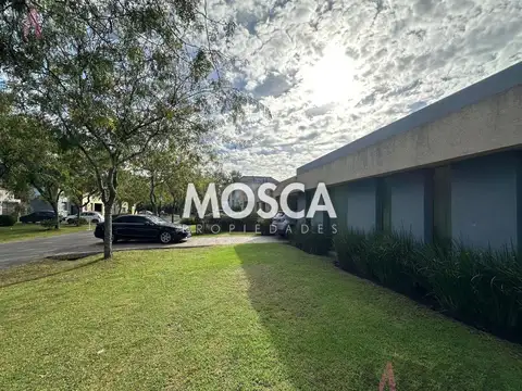 Casa en Alquiler en La Cesarina, USD 1.850