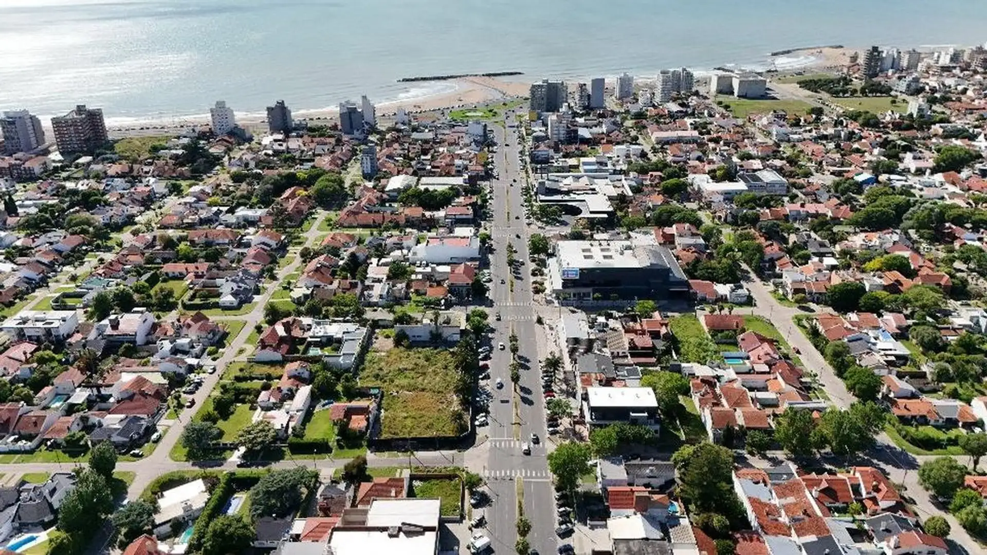 VENTA LOTE PARQUE LURO. OPORTUNIDAD