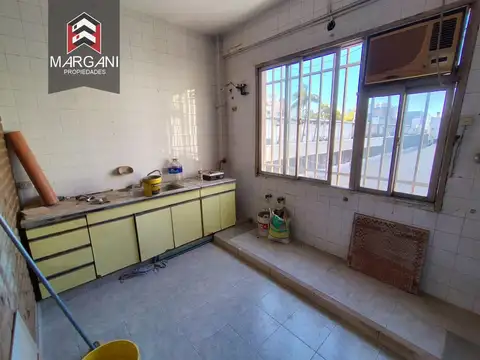 Oficina 37m2 San Justo CENTRO al Cta Fte