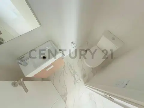 VENTA SEMIPISO  2 AMBIENTES CON DOS BALCONES  CHAUVIN