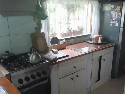 Casa 3 ambientes con 2 baños