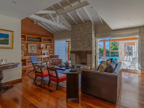 Casa en Venta de 5 dormitorios