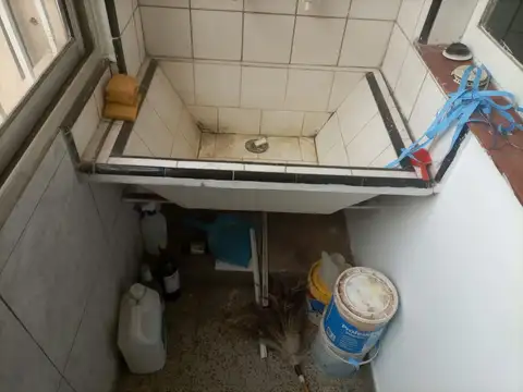 25 De Mayo 300, Piso 2