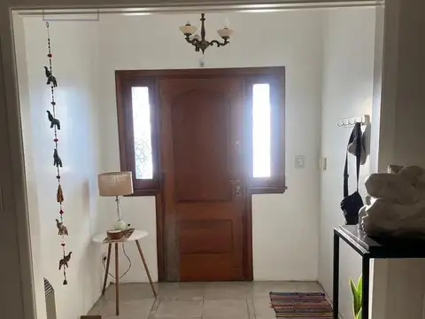 Depto Tipo Casa en Venta en Bernal, USD 125.000