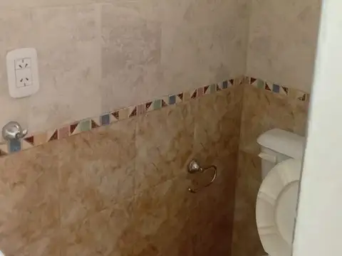 Casa en alquiler caseros