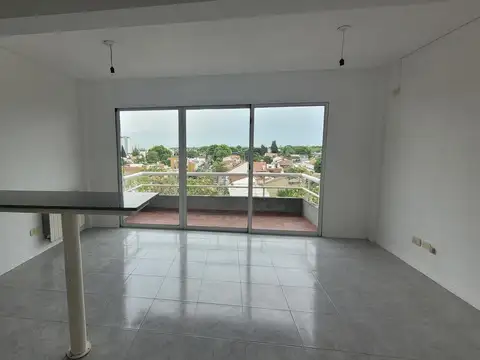 Departamento dos ambientes con balcón en alquiler  - Moron Norte