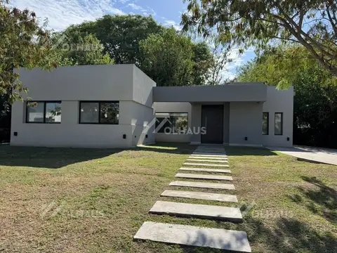 Barrio San Matias 800