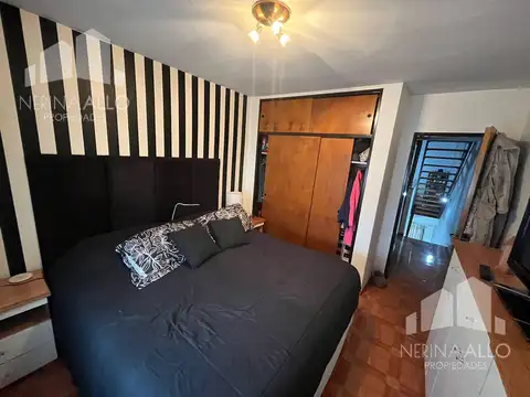 Depto Tipo Casa en Venta con 1 cocheras