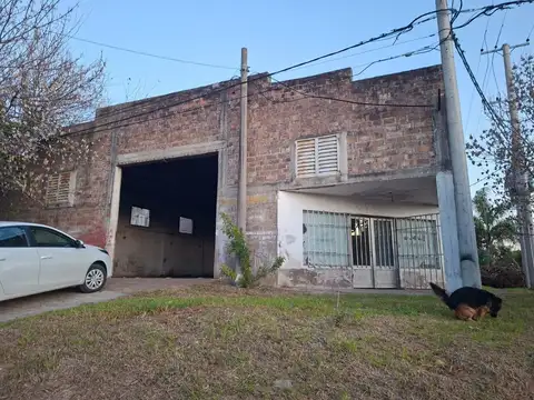 Vendo Galpón +local comercial