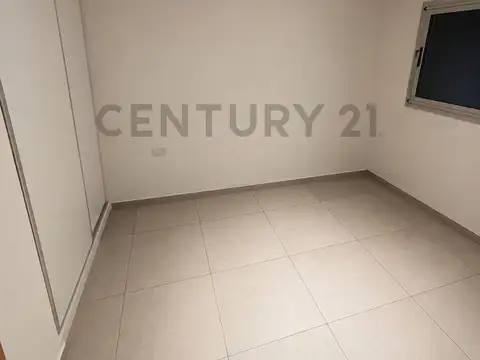 Dúplex en Alquiler en Melchor Romero