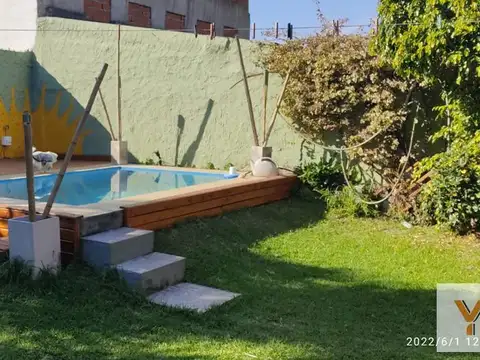 Casa 3 ambientes con 1 baño