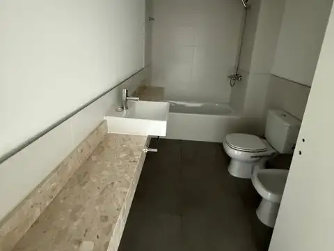 Departamento en Venta con 2 cochera