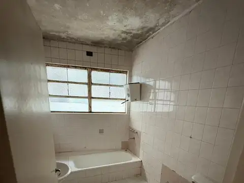 Depto Tipo Casa en Venta 57 años