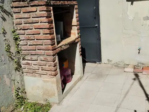 VENTA PH 3 AMBIENTES CON PATIO QUILMES CENTRO