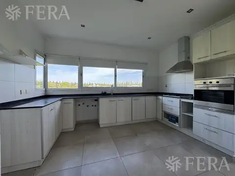 Casa en Venta al Sureste